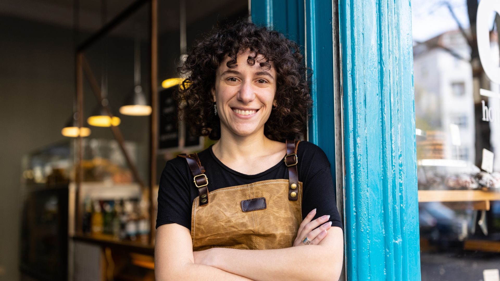 Young adult who was able to open their own business because they had solid financial foundations.